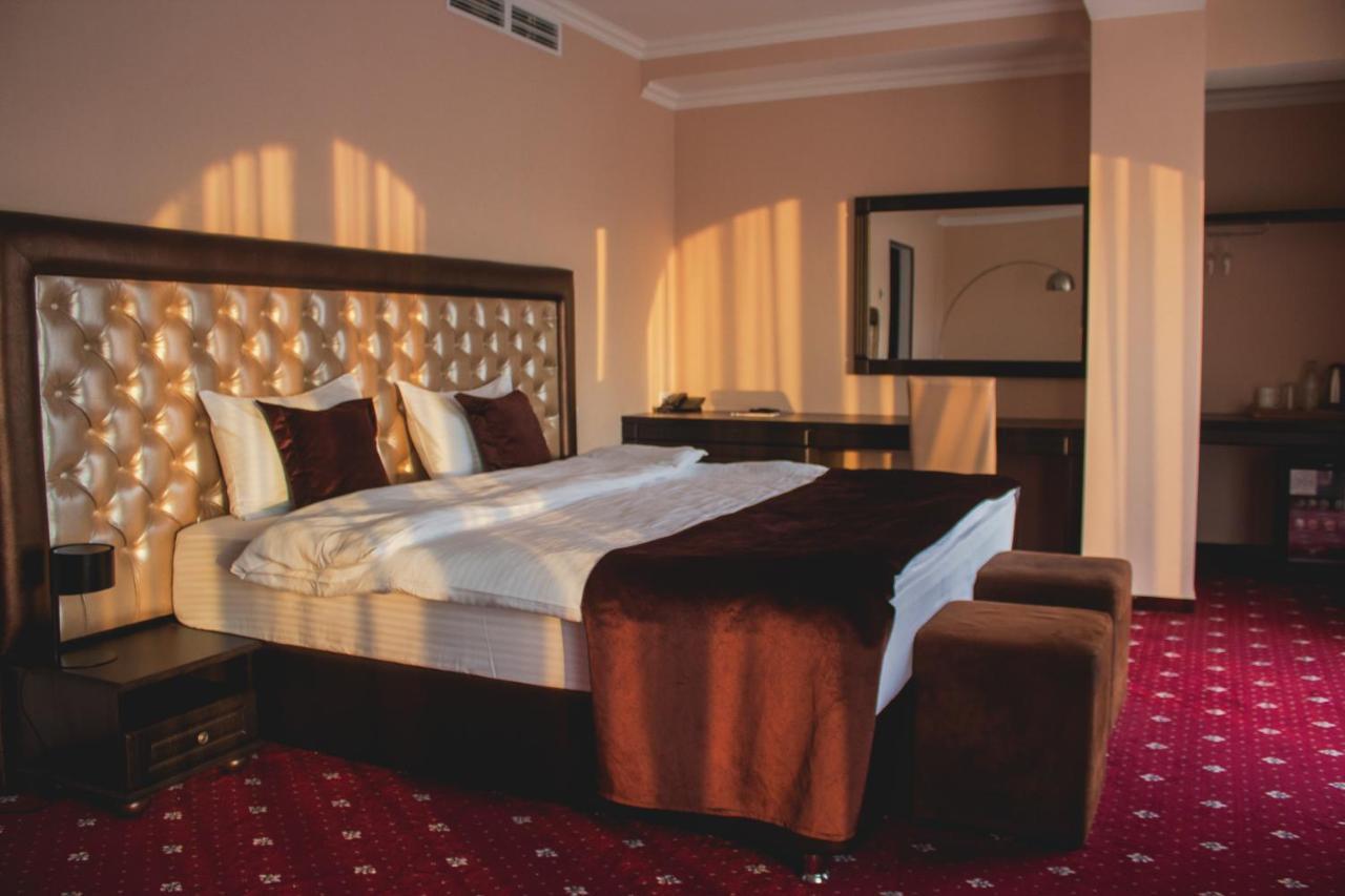 Bernardazzi Grand Hotel&SPA Chişinău Esterno foto