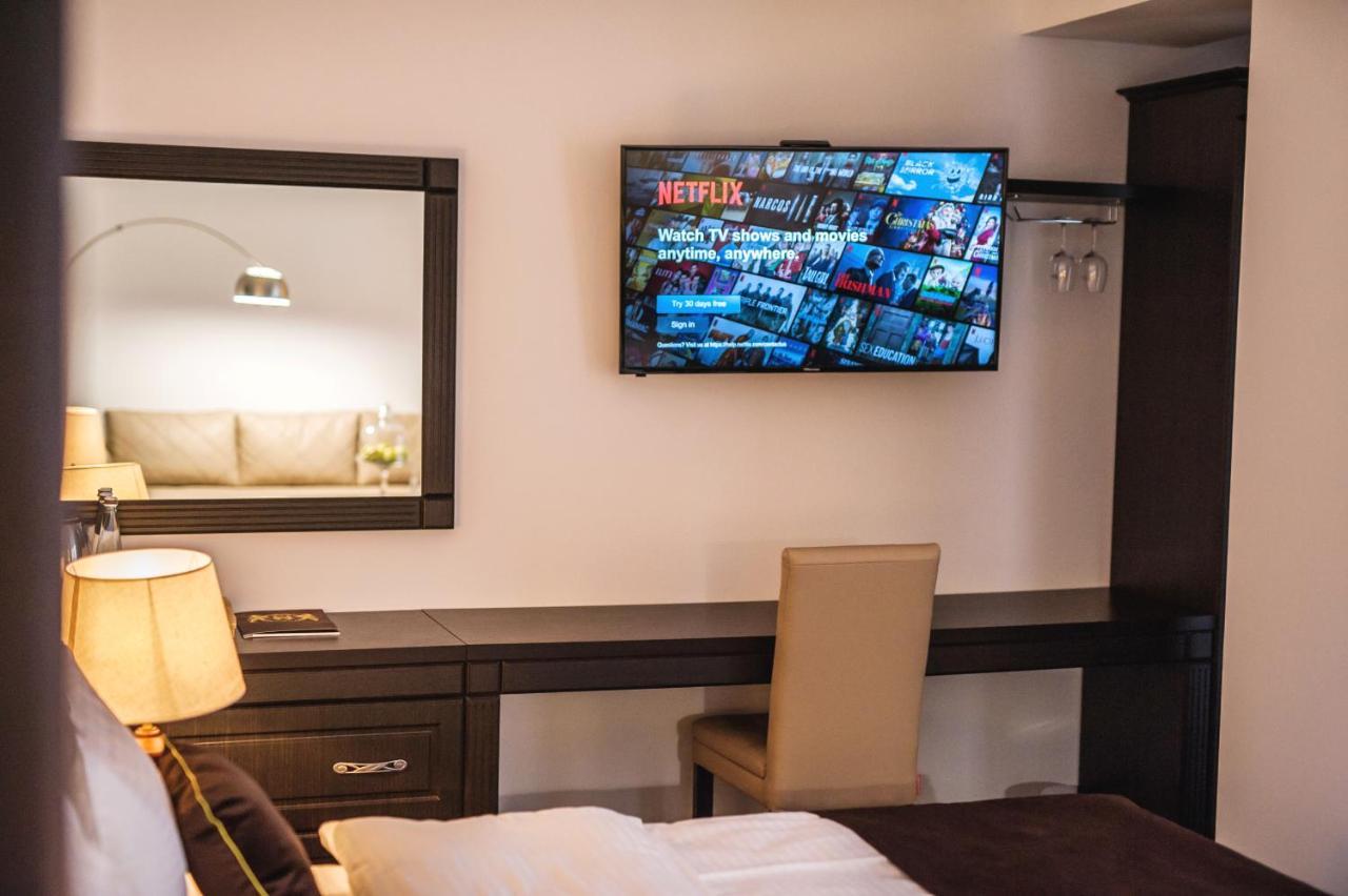 Bernardazzi Grand Hotel&SPA Chişinău Esterno foto