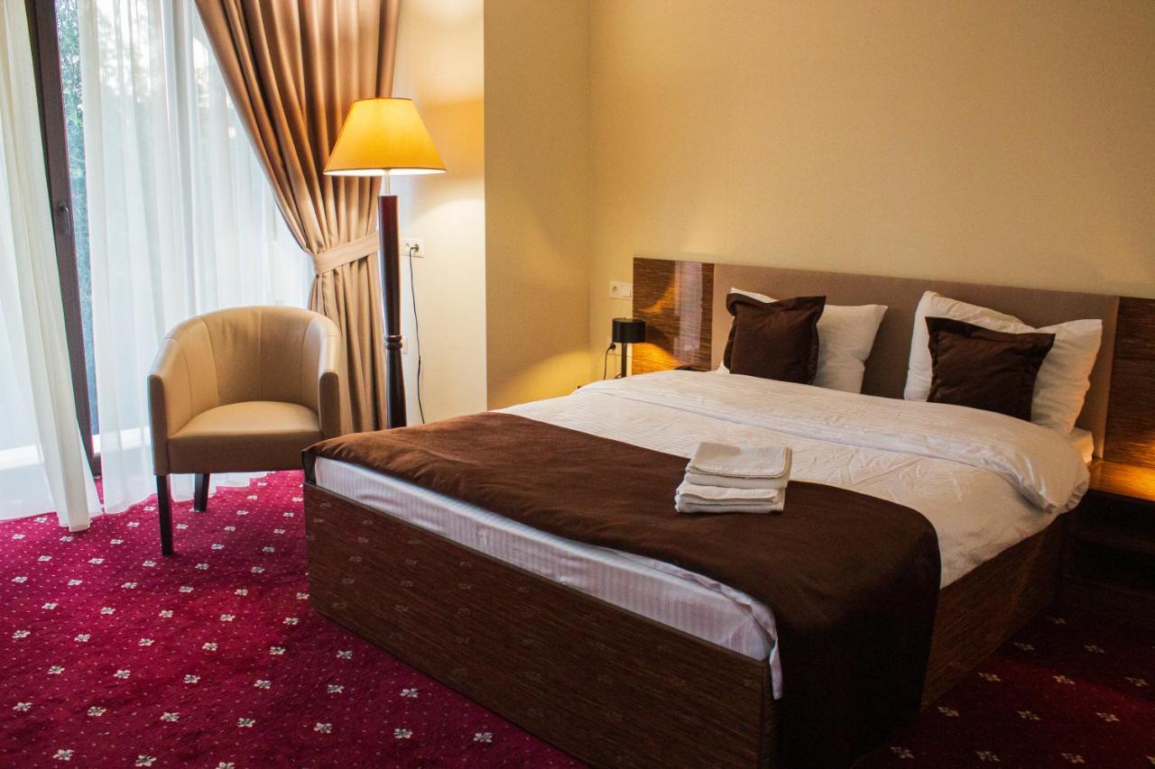 Bernardazzi Grand Hotel&SPA Chişinău Esterno foto