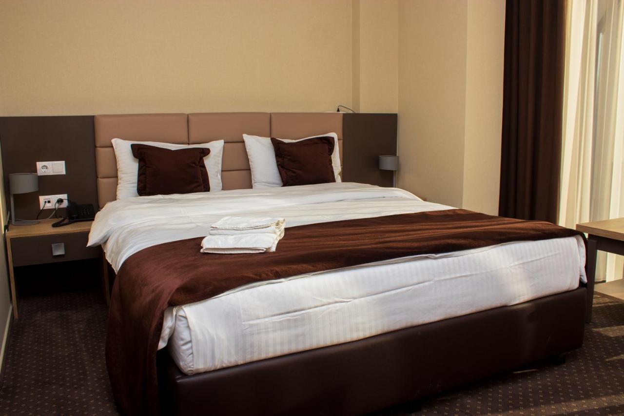 Bernardazzi Grand Hotel&SPA Chişinău Esterno foto