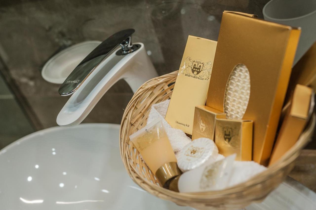Bernardazzi Grand Hotel&SPA Chişinău Esterno foto