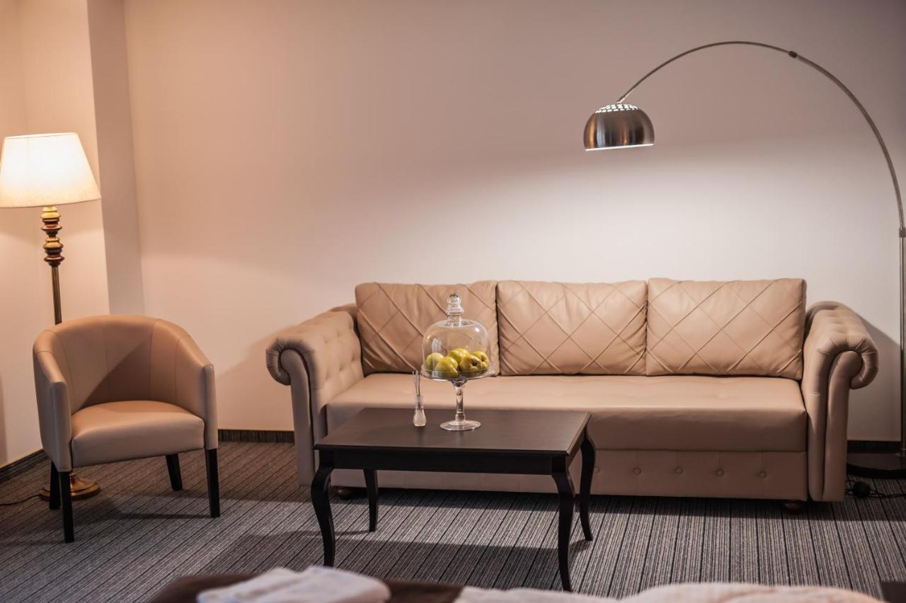 Bernardazzi Grand Hotel&SPA Chişinău Esterno foto