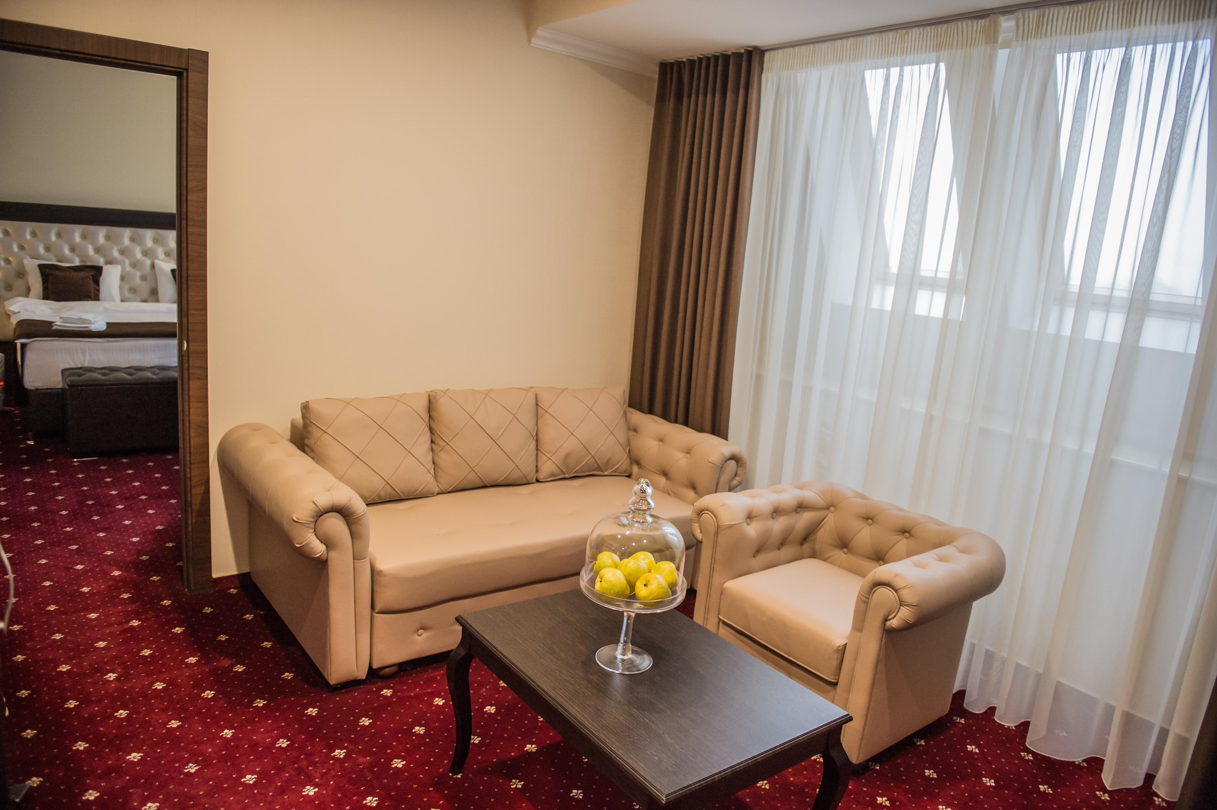 Bernardazzi Grand Hotel&SPA Chişinău Esterno foto