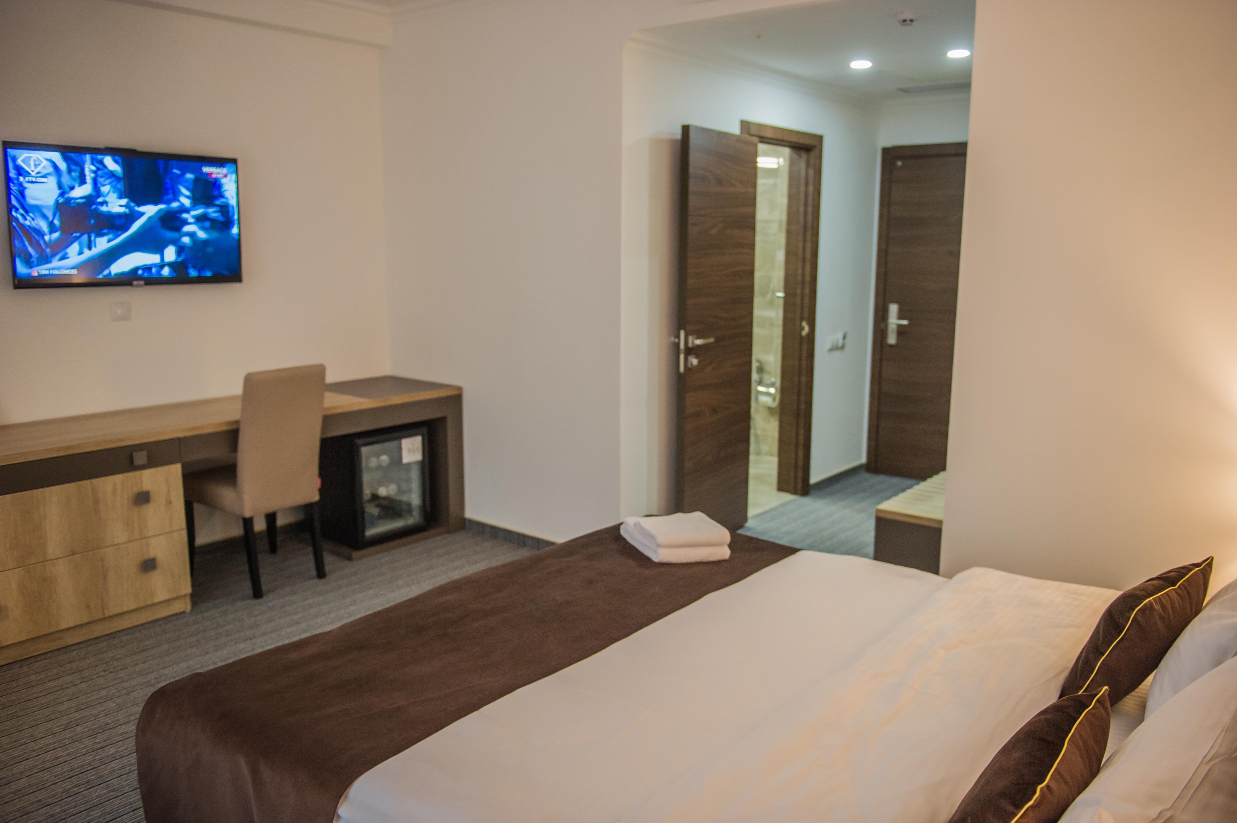 Bernardazzi Grand Hotel&SPA Chişinău Esterno foto