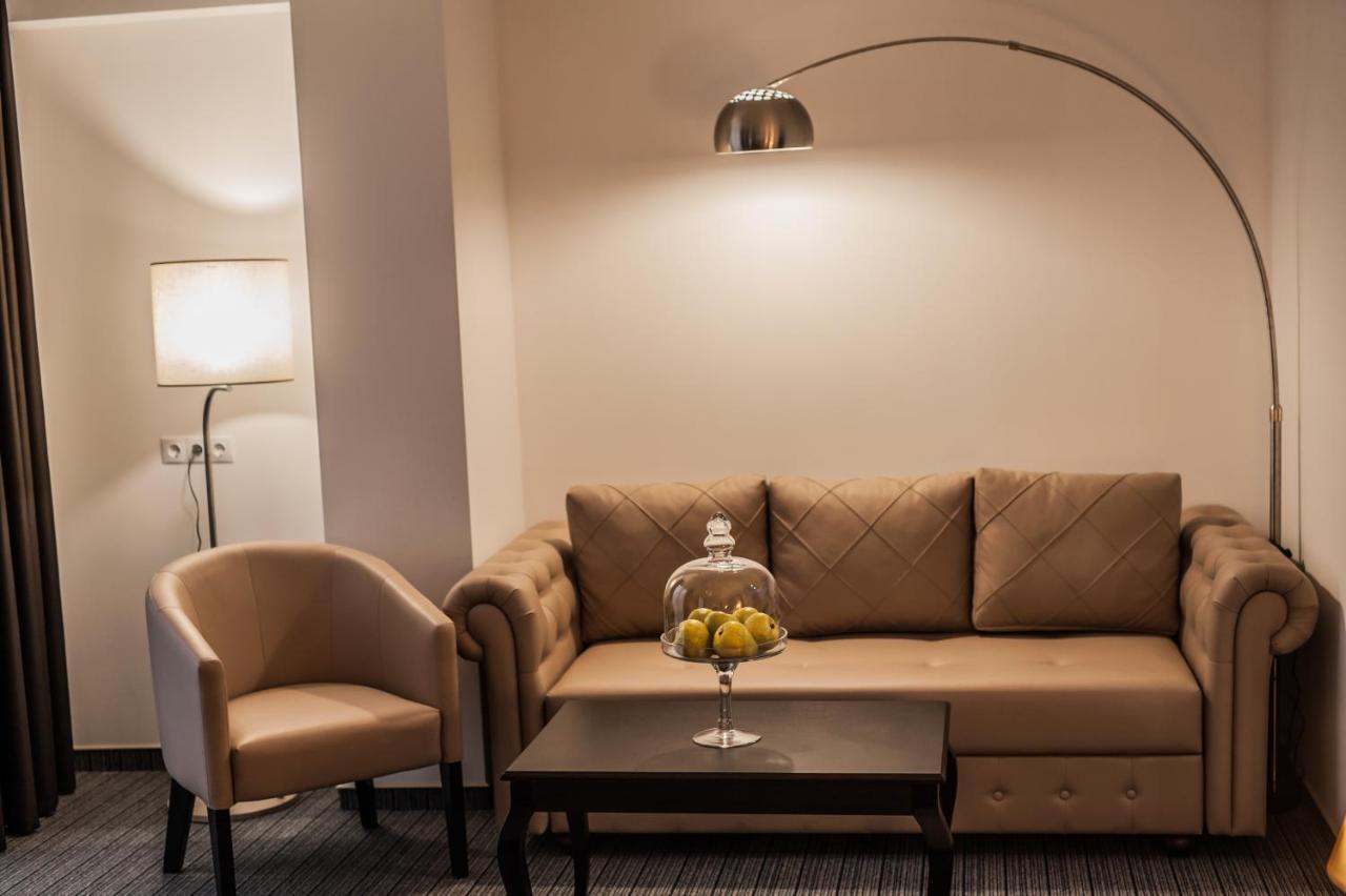 Bernardazzi Grand Hotel&SPA Chişinău Esterno foto