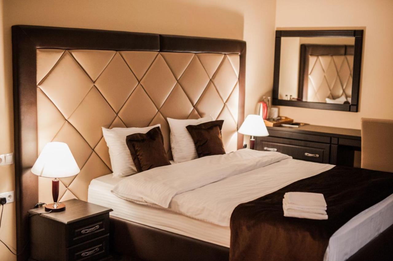 Bernardazzi Grand Hotel&SPA Chişinău Esterno foto